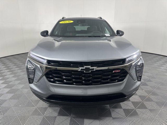 New 2026 Chevrolet Trax RS w/ Sunroof Package image 8