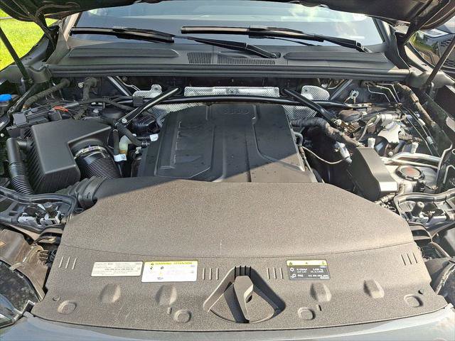 Certified 2025 Audi Q5 Premium w/ Convenience Package AWD/4WD image 29