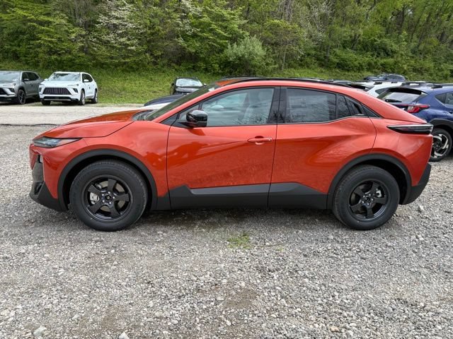 New 2026 Subaru Uncharted AWD image 3