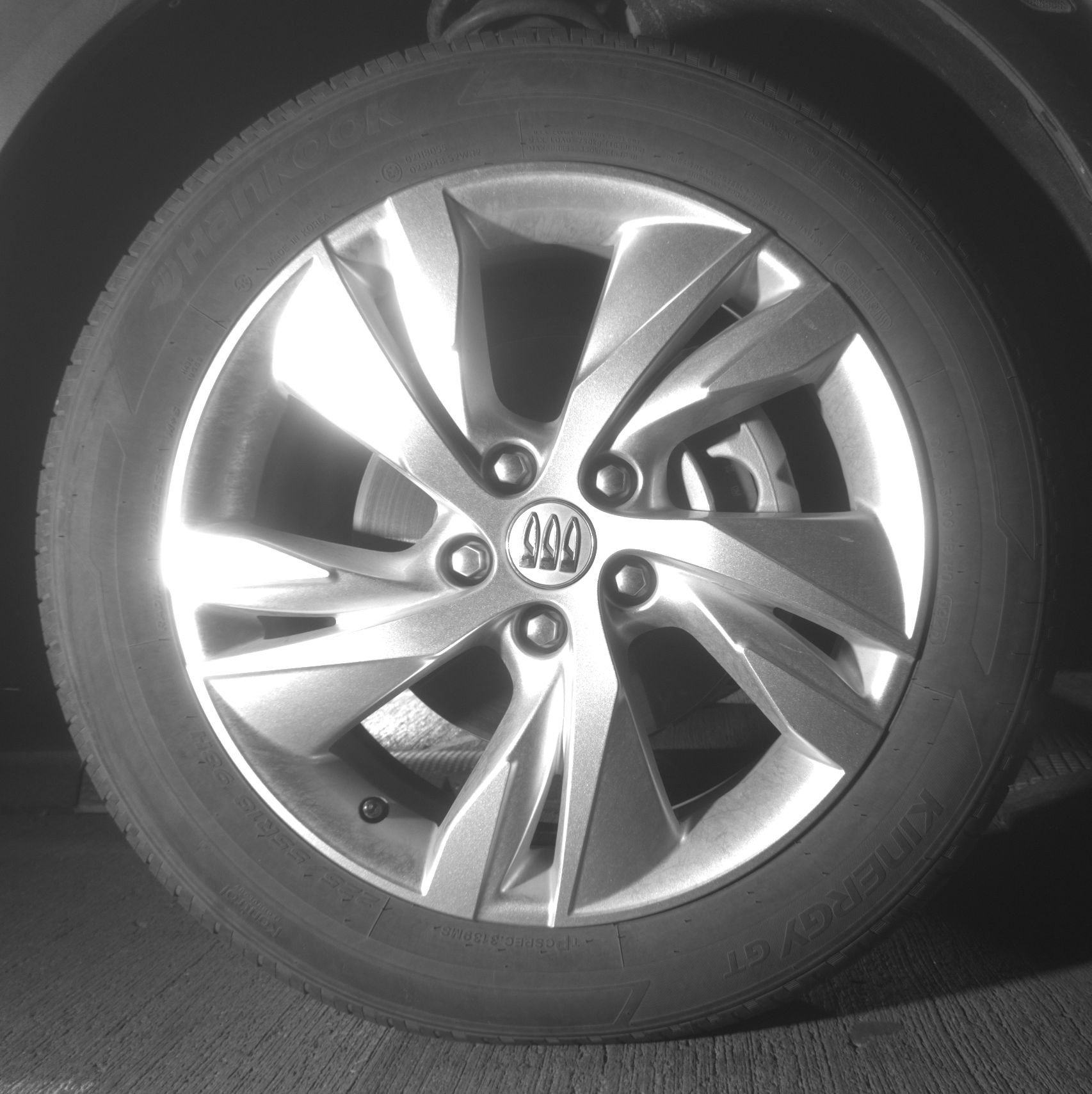 Used 2025 Buick Encore GX Preferred AWD/4WD image 13