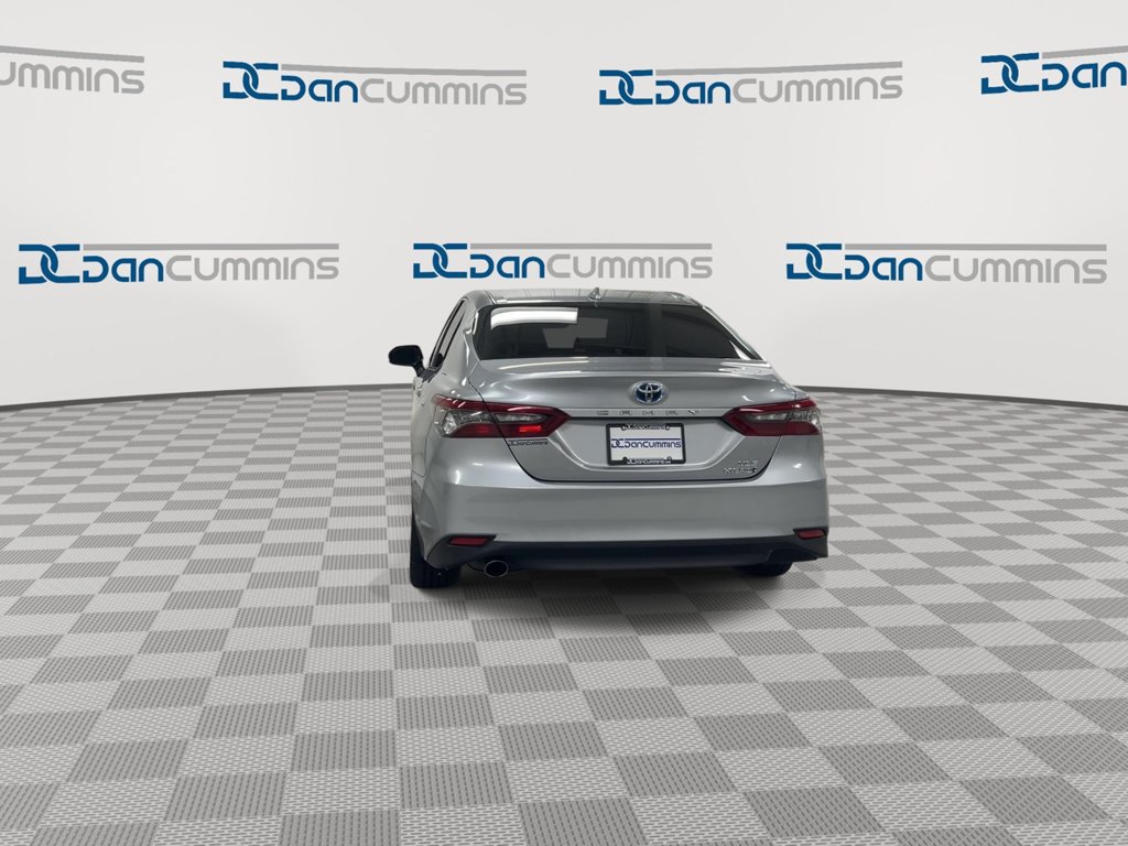 Used 2021 Toyota Camry XLE w/ Navigation Upgrade Package FWD image 7