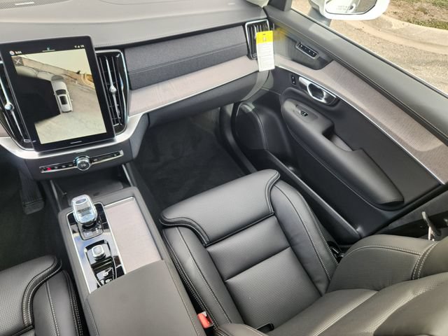 New 2026 Volvo XC90 B6 Ultra w/ Lounge Package AWD/4WD image 12