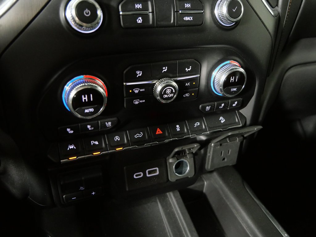Used 2020 GMC Sierra 1500 AT4 w/ AT4 Premium Package AWD/4WD image 32