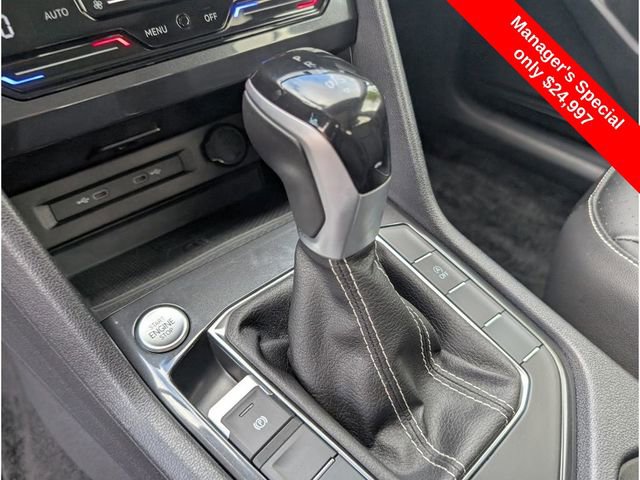Used 2024 Volkswagen Tiguan SE image 23