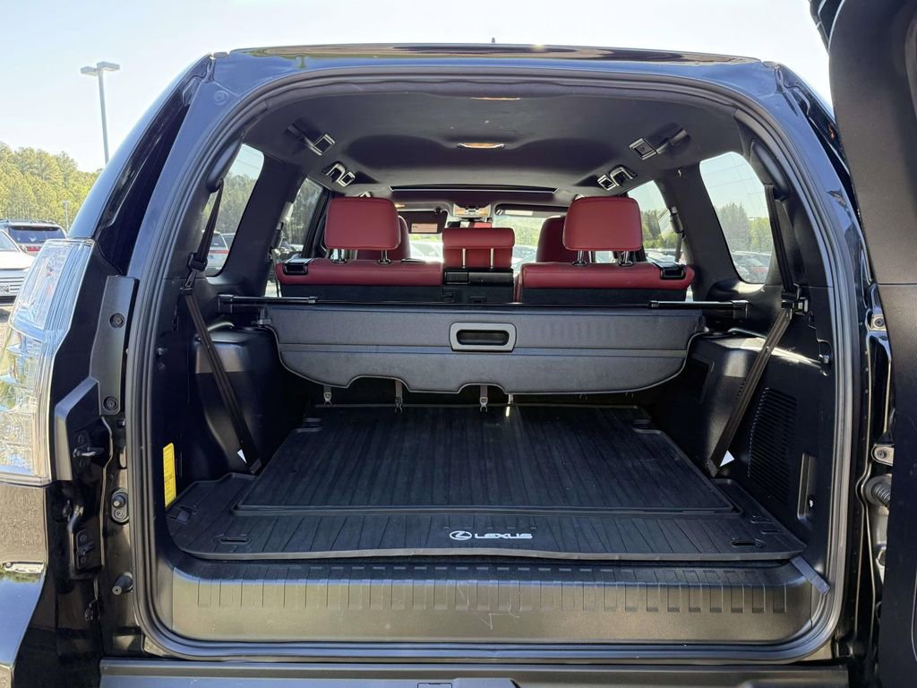 Used 2023 Lexus GX 460 Premium w/ Premium Package AWD/4WD image 28