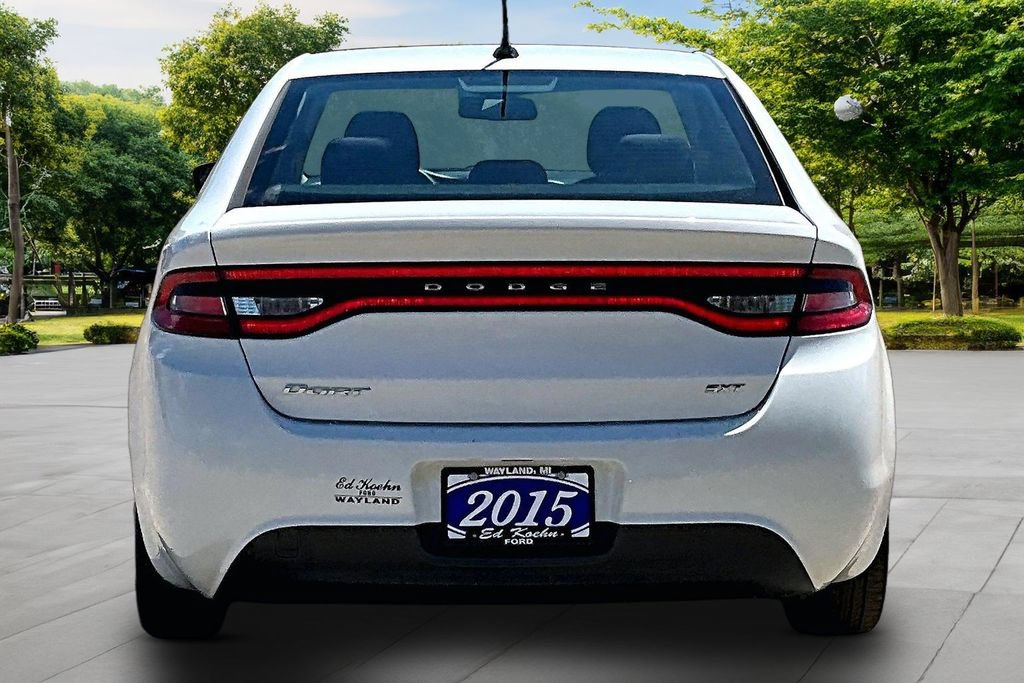 Used 2015 Dodge Dart SXT FWD image 4
