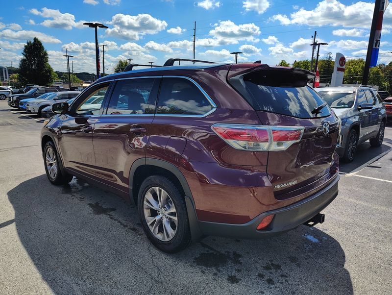 Used 2015 Toyota Highlander XLE AWD/4WD image 6