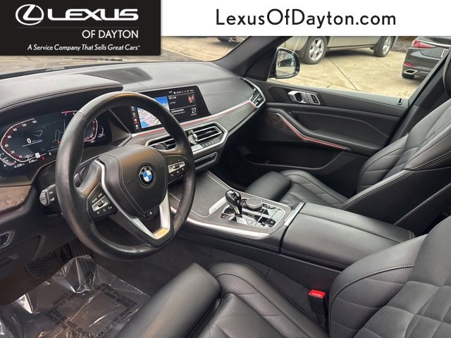 Used 2023 BMW X5 xDrive40i w/ Parking Assistance Package image 16