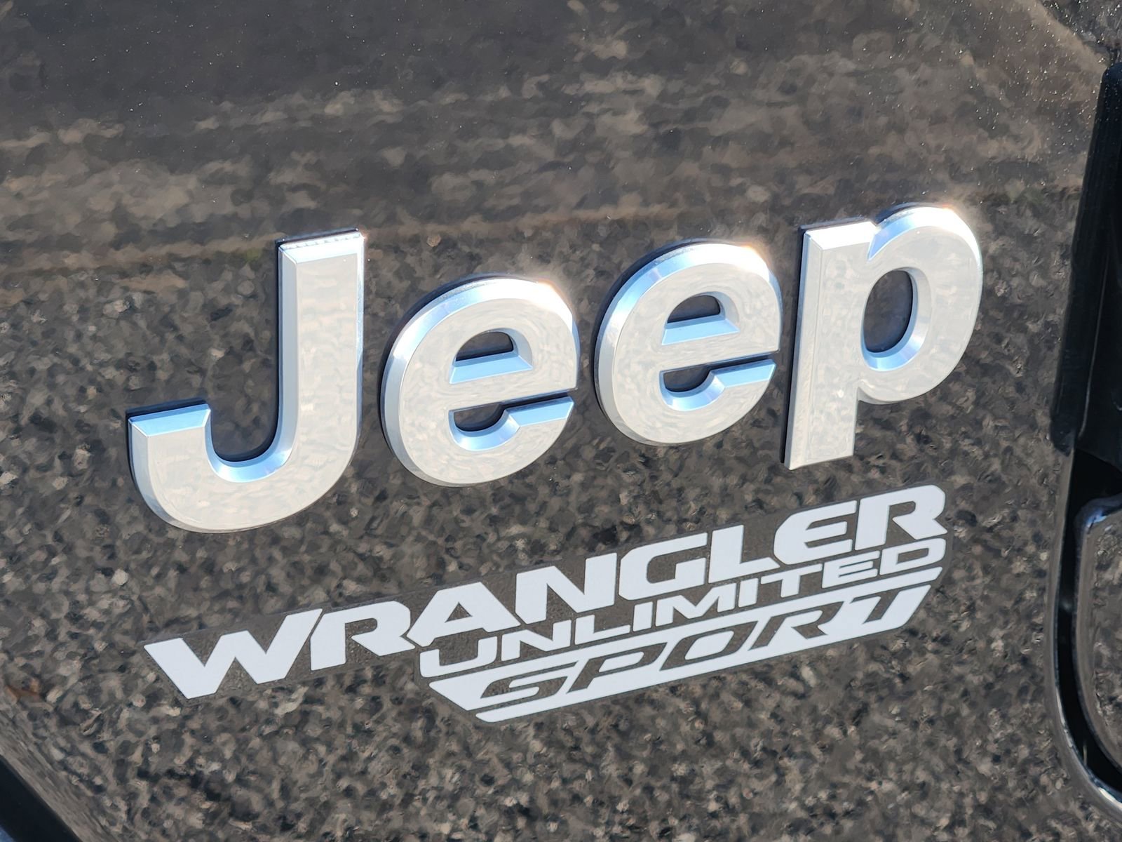 Used 2021 Jeep Wrangler Unlimited Sport AWD/4WD image 12