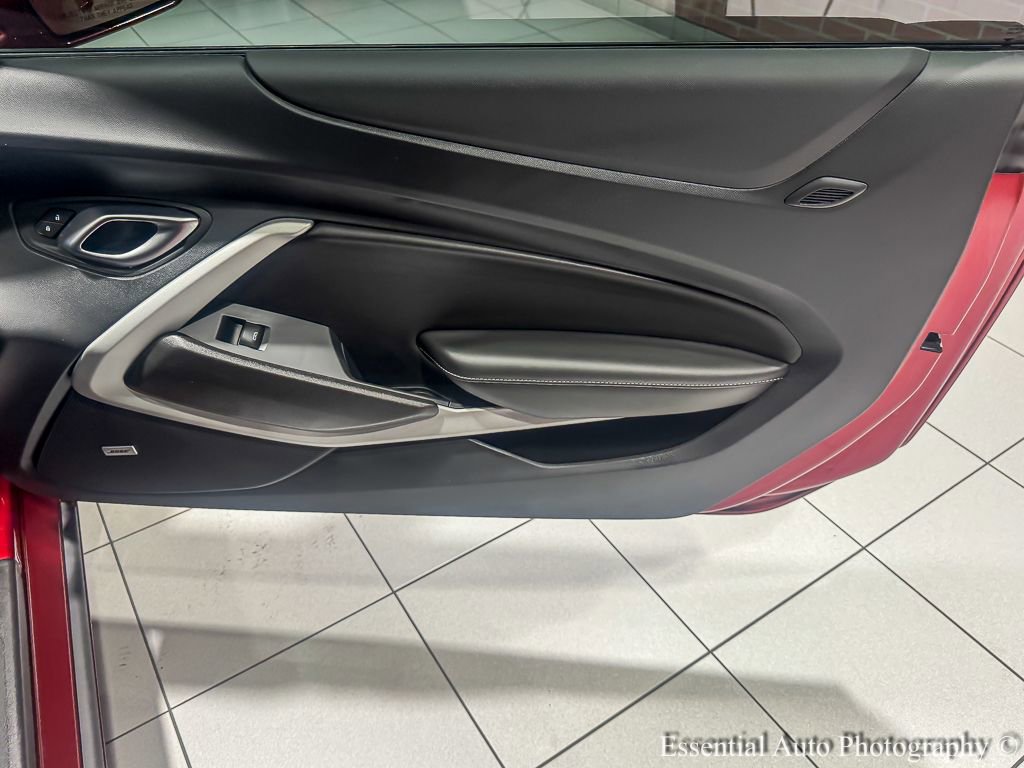 Used 2024 Chevrolet Camaro LT w/ Technology Package image 25