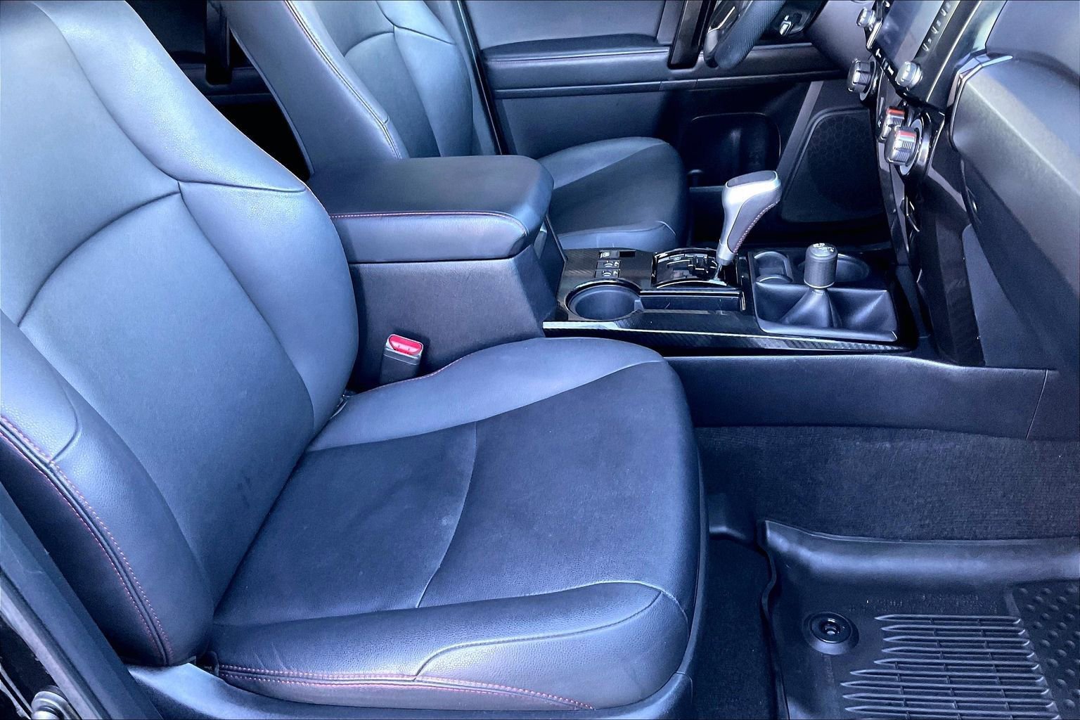 Used 2020 Toyota 4Runner TRD Off-Road Premium w/ Moonroof Package image 22