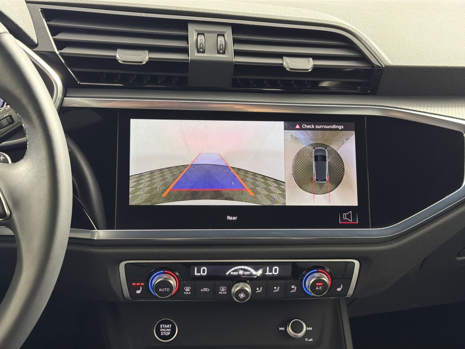 Used 2024 Audi Q3 2.0T Premium Plus w/ Premium Plus Package image 19