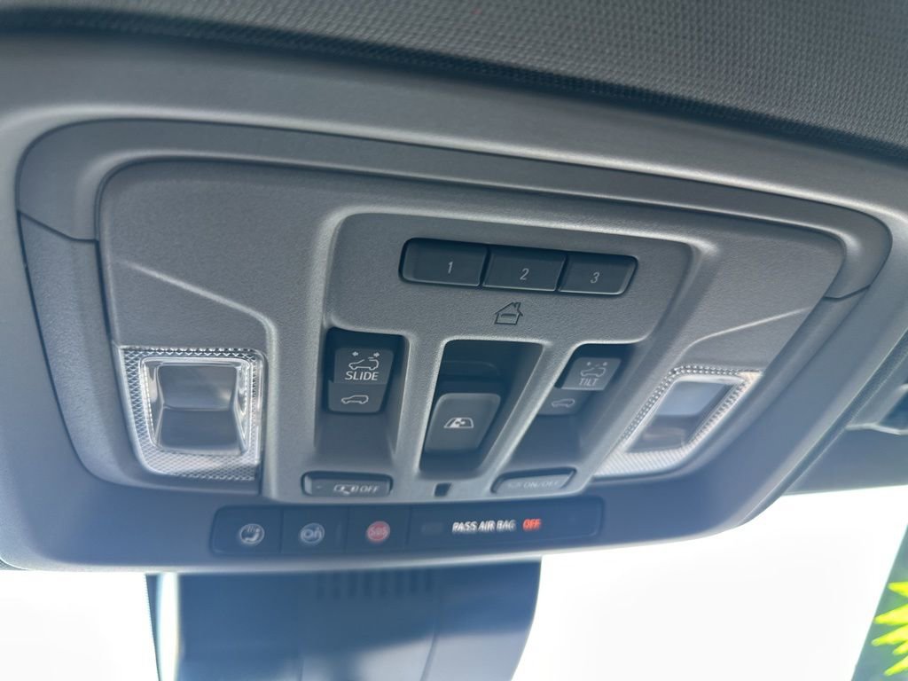 Used 2024 Chevrolet Silverado 1500 LTZ w/ Technology Package image 33