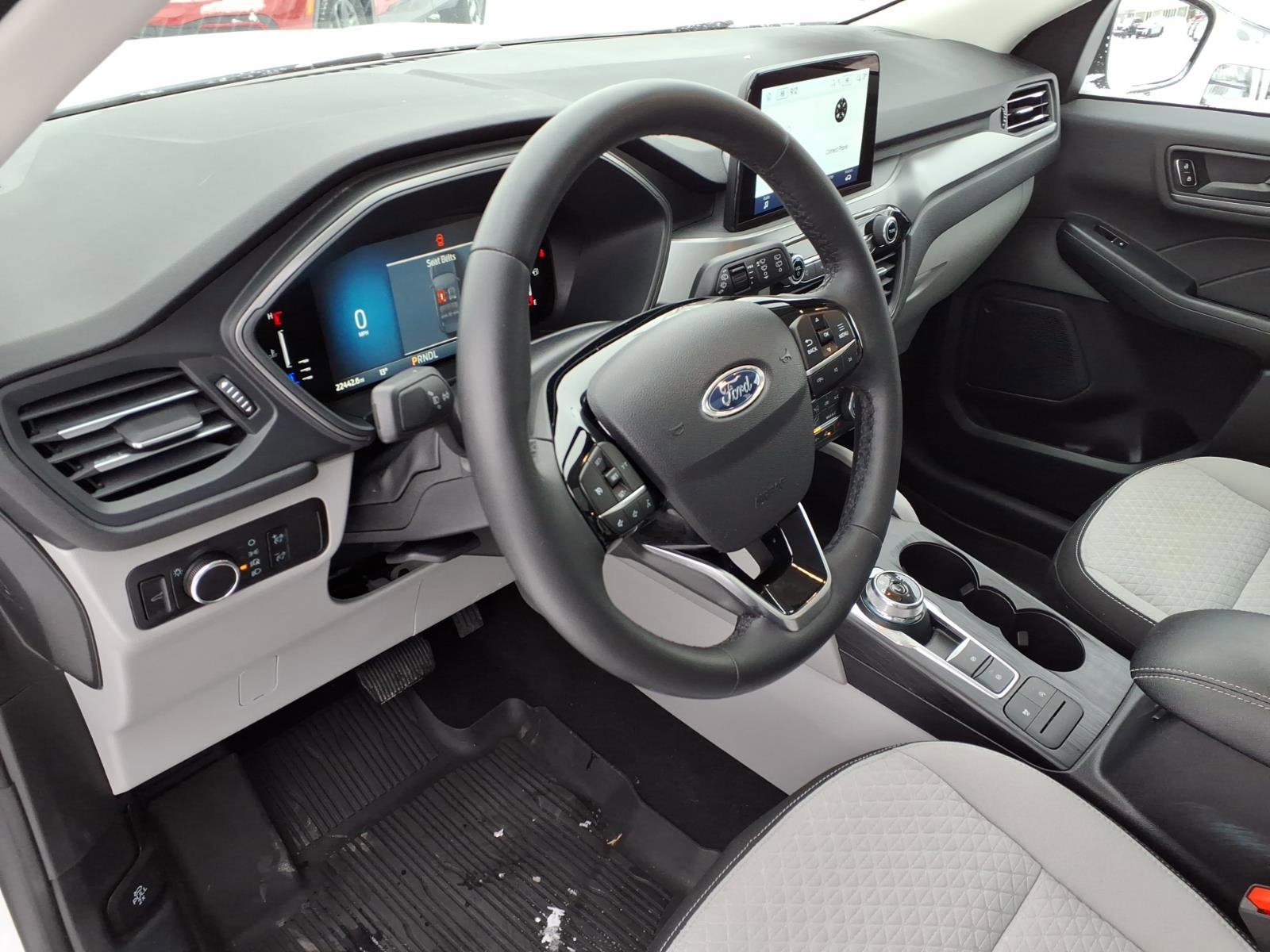 Used 2023 Ford Escape Active image 16