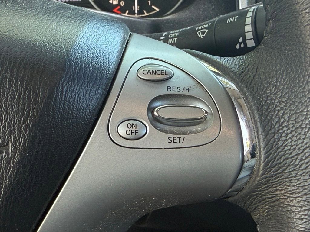 Used 2017 Nissan Murano SV FWD image 17