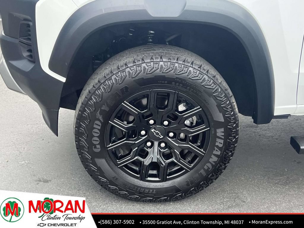 Certified 2025 Chevrolet Colorado Trail Boss AWD/4WD image 11