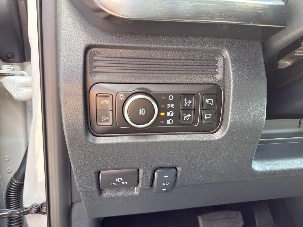 New 2026 Ford F250 Lariat AWD/4WD image 16