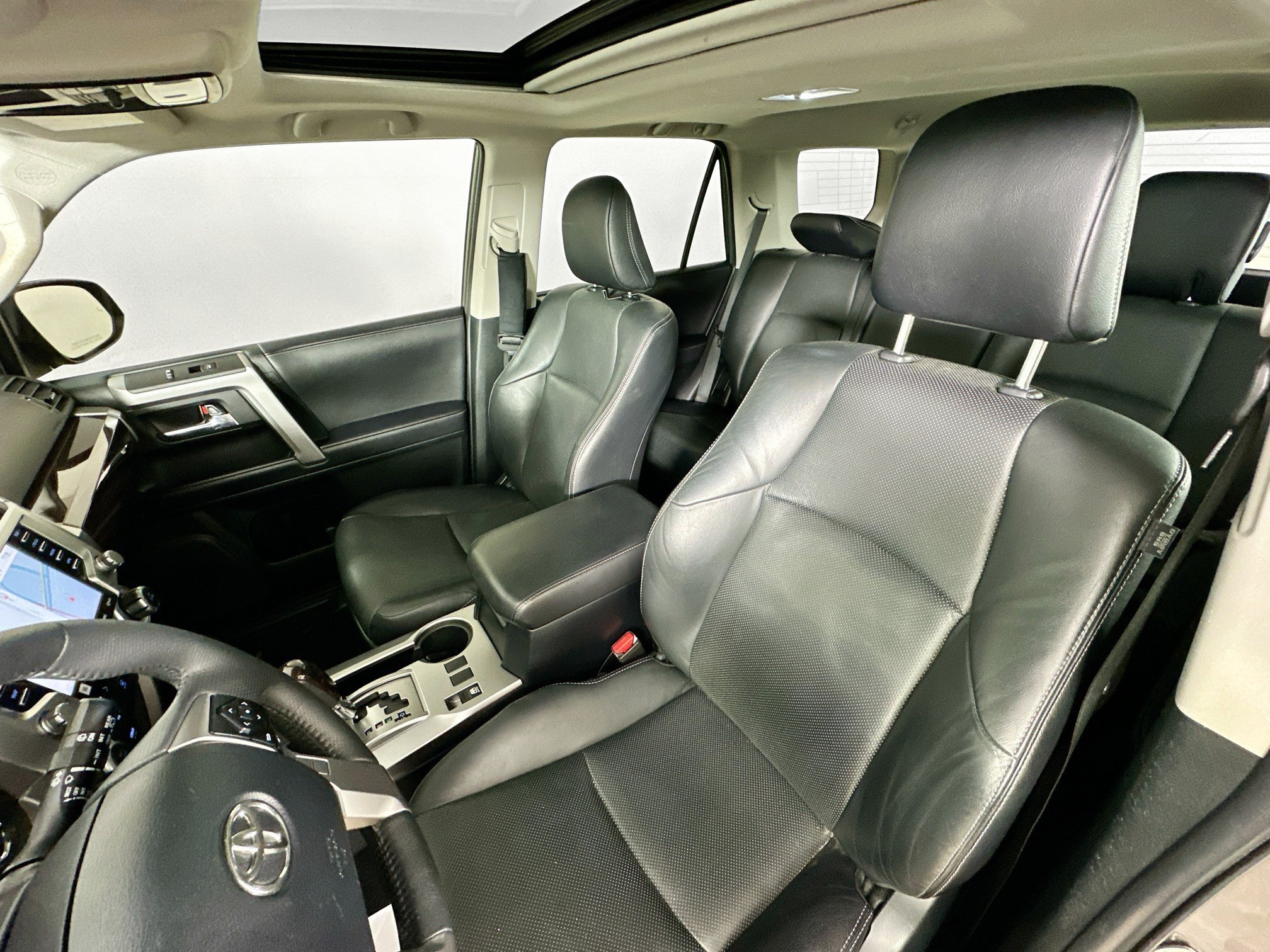 Used 2022 Toyota 4Runner Limited RWD image 25