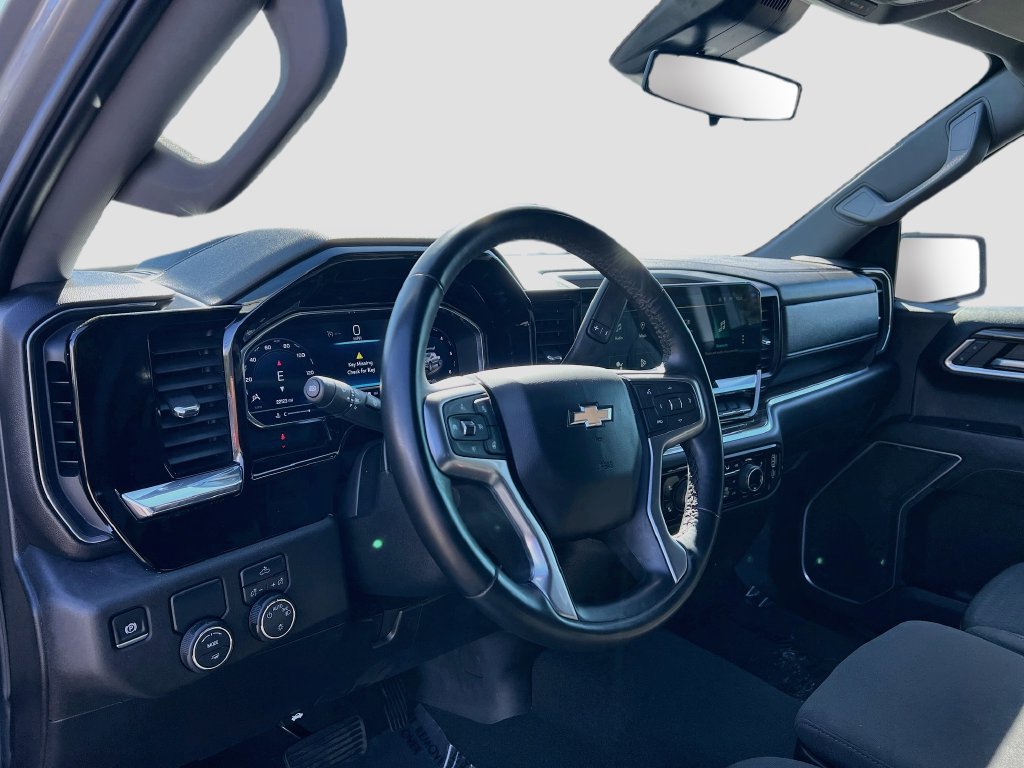Used 2024 Chevrolet Silverado 1500 LT w/ Protection Package RWD image 9