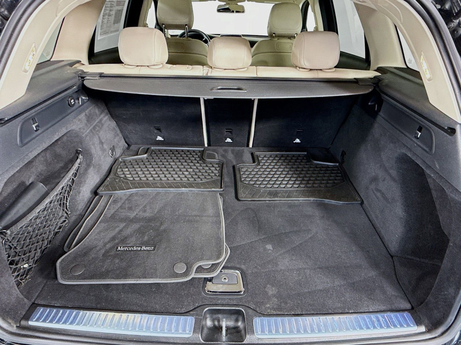 Used 2018 Mercedes-Benz GLC 300 4MATIC image 25