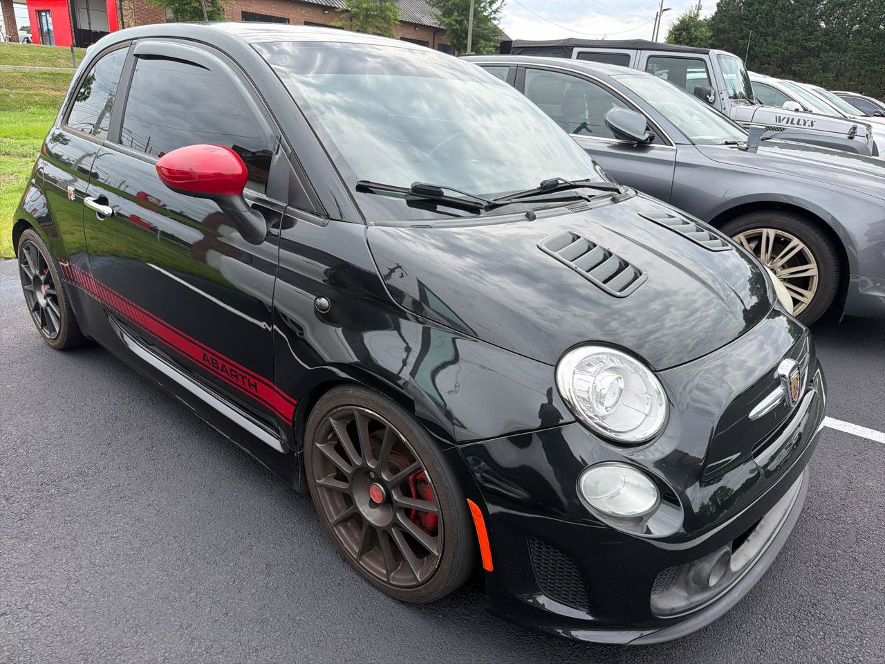 Used 2013 FIAT 500 Abarth w/ Comfort/Convenience Group FWD image 2