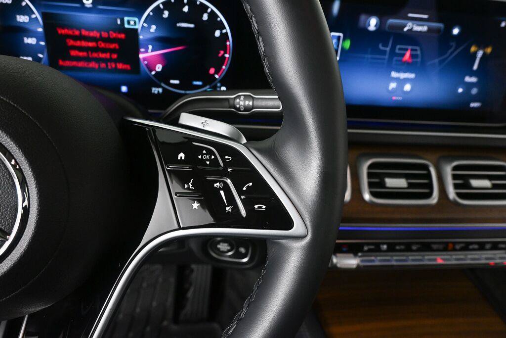 Certified 2025 Mercedes-Benz GLE 350 4MATIC image 11