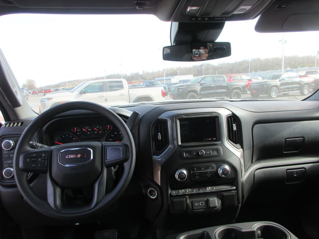 New 2026 GMC Sierra 1500 Pro image 13