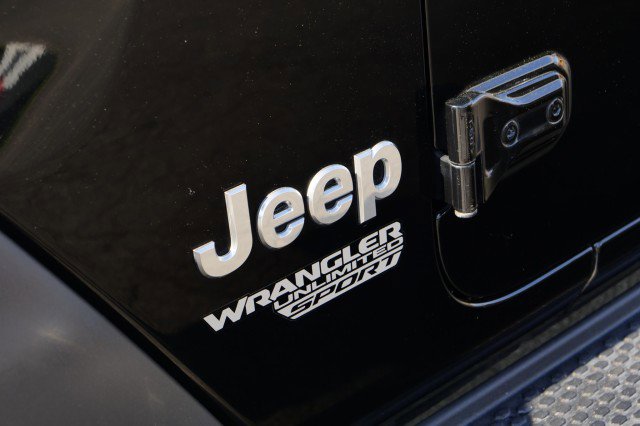 Used 2021 Jeep Wrangler Unlimited Sport w/ Sun And Sound Package image 11