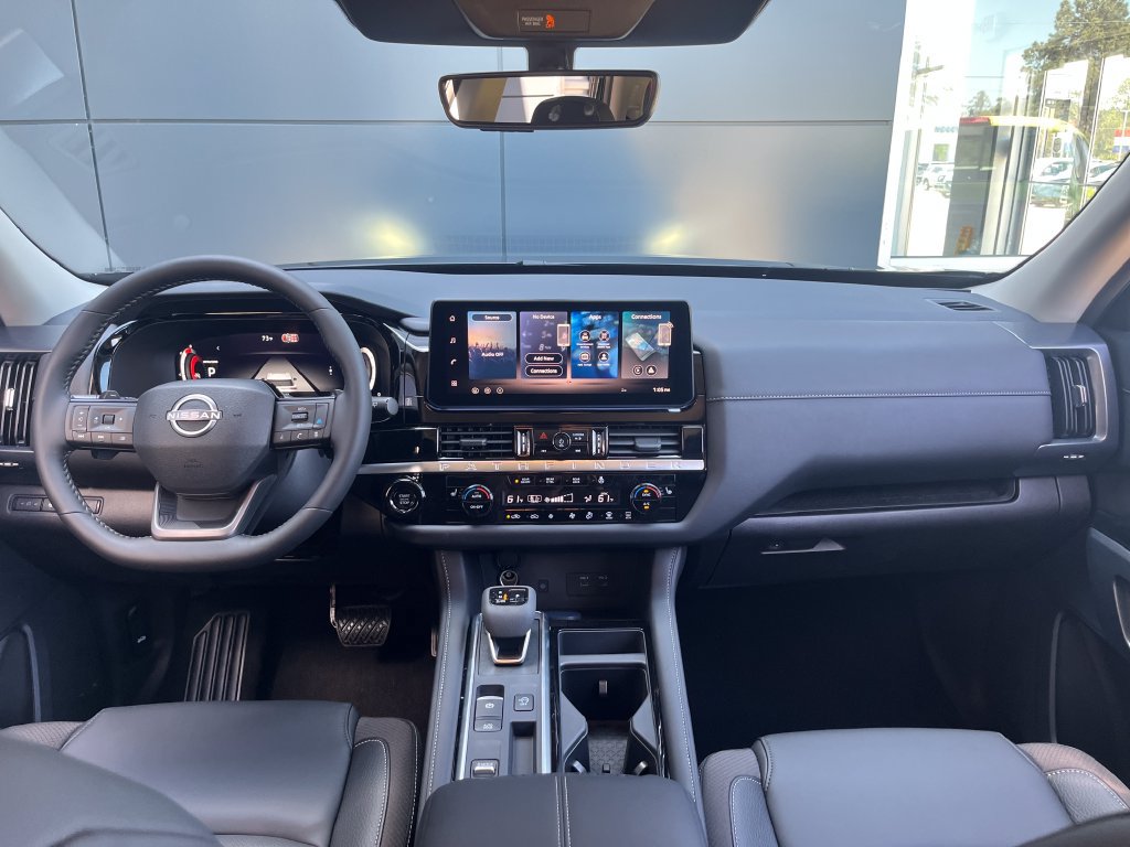 New 2026 Nissan Pathfinder SL FWD image 12