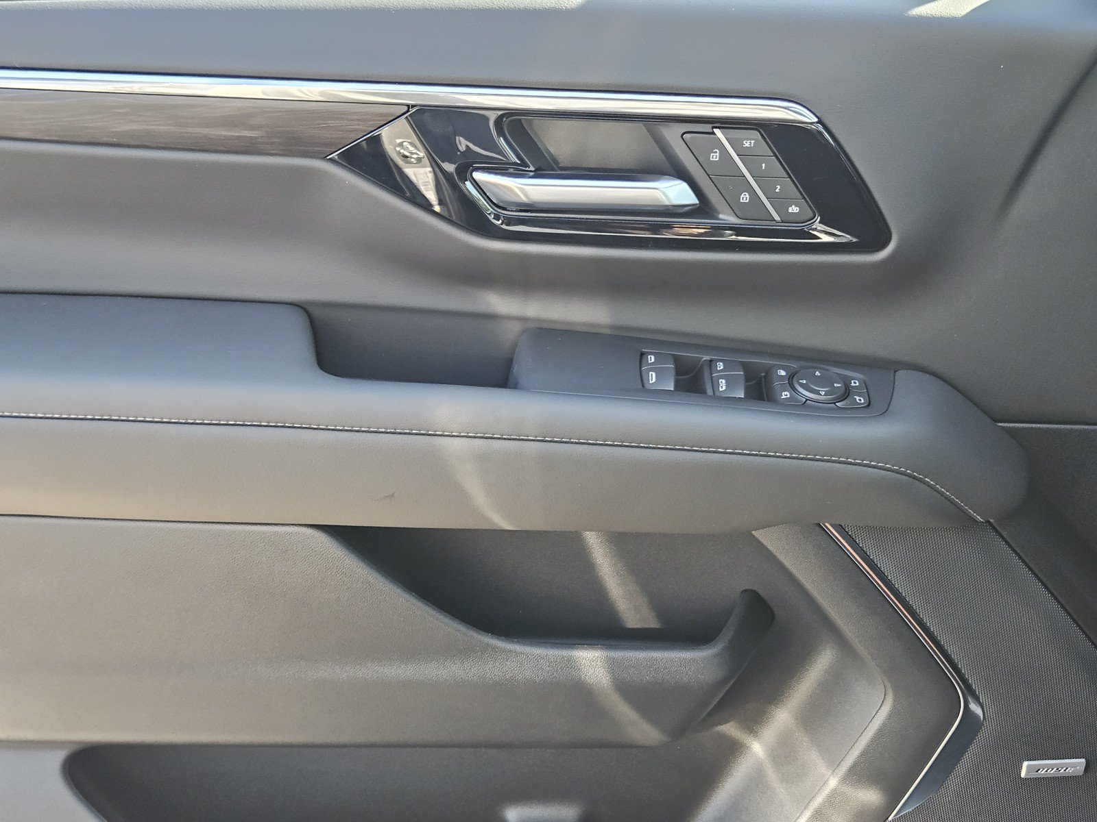 New 2027 Chevrolet Tahoe LT w/ Comfort Package RWD image 16