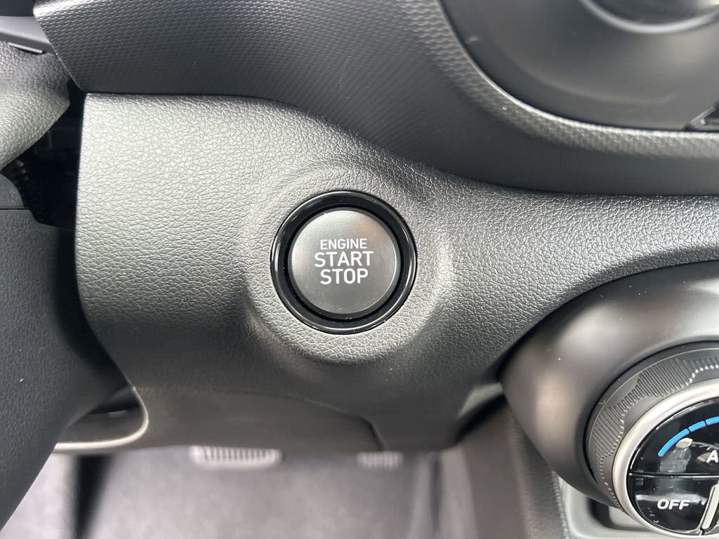 New 2026 Hyundai Venue SEL image 30