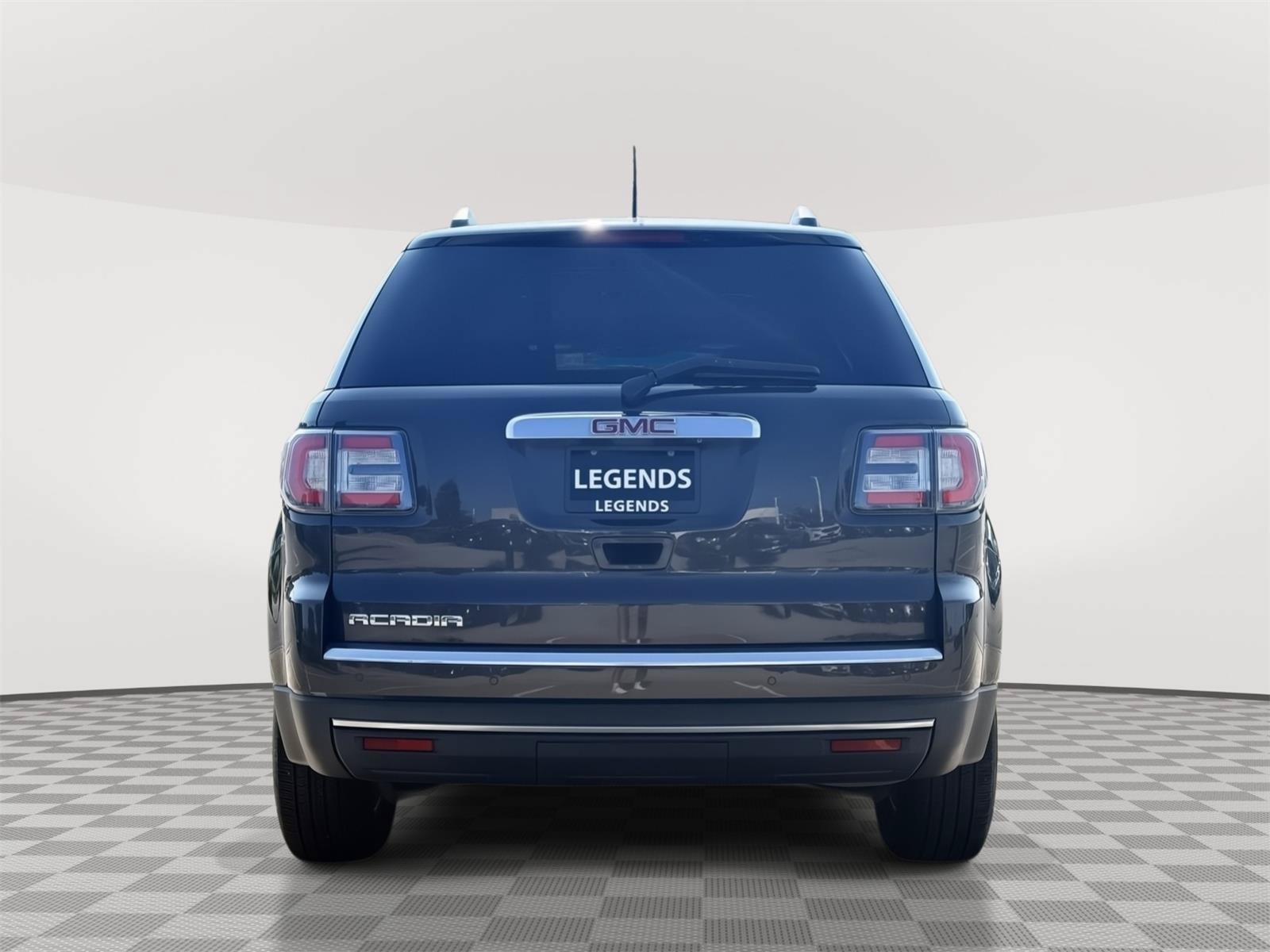 Used 2015 GMC Acadia SLE FWD image 5
