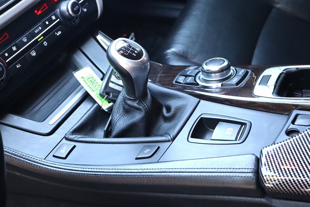 Used 2011 BMW 535i Sedan RWD image 28