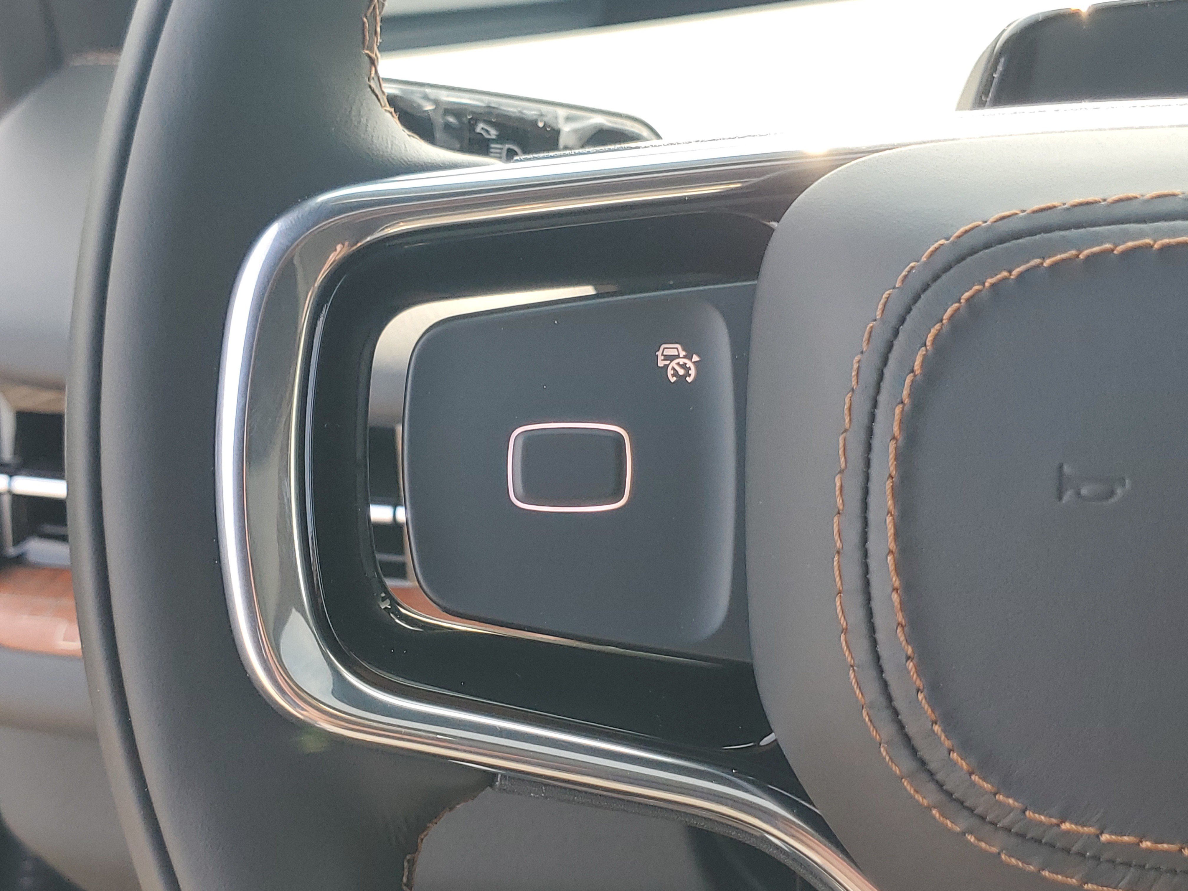 New 2027 Lincoln Navigator Black Label AWD/4WD image 17