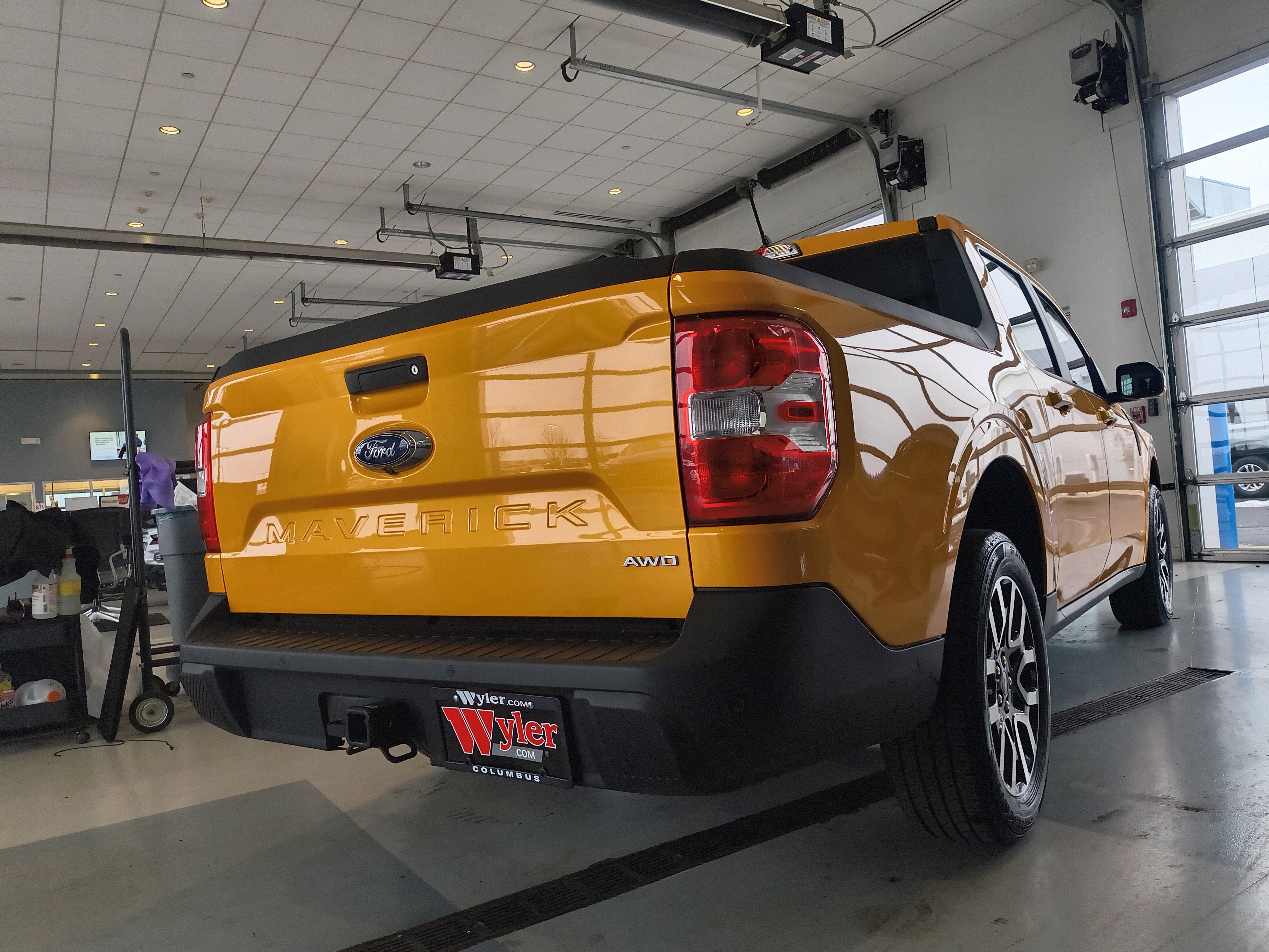 Used 2022 Ford Maverick Lariat w/ Lariat Luxury Package image 4