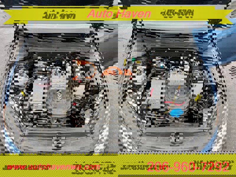 Used 2016 Volkswagen e-Golf SE image 13