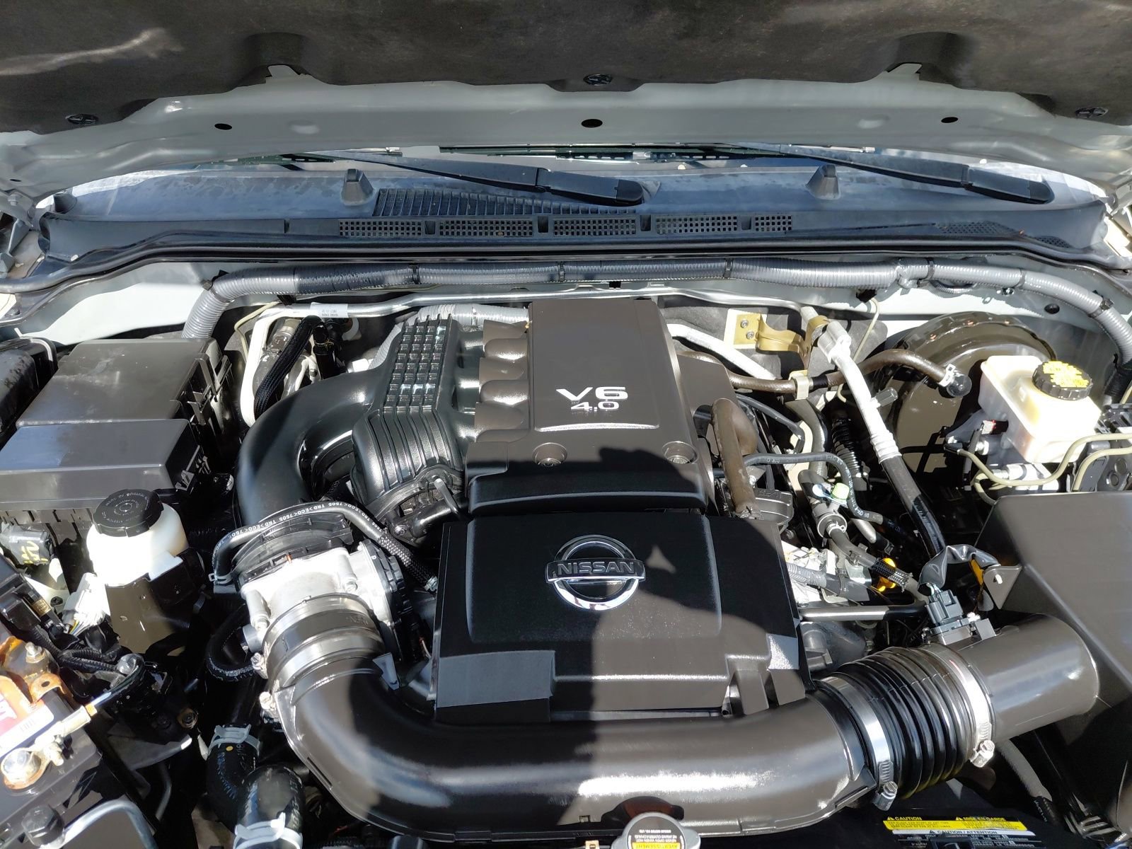 Used 2018 Nissan Frontier SV image 15