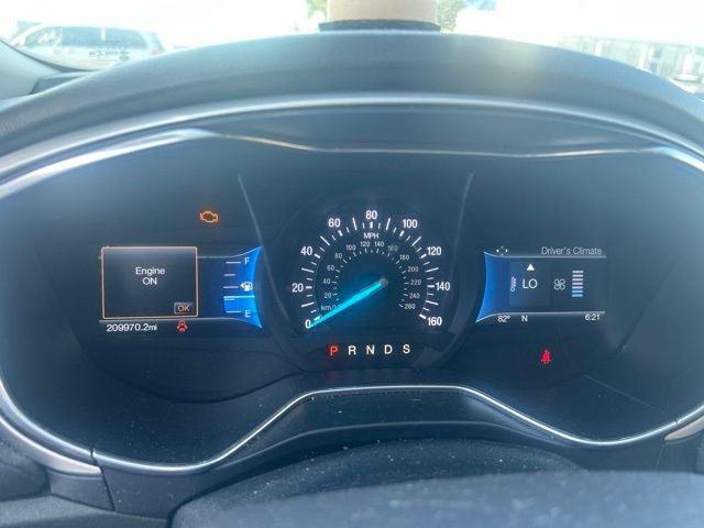 Used 2016 Ford Fusion SE FWD image 7