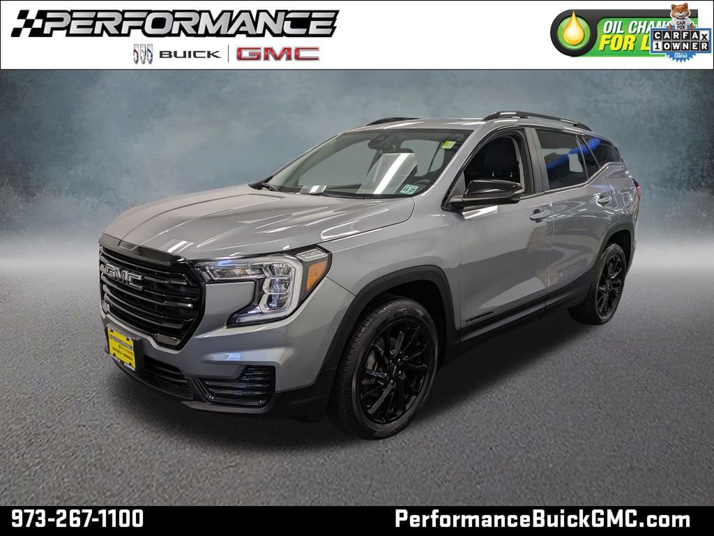 Used 2023 GMC Terrain SLE w/ Driver Convenience Package image 1