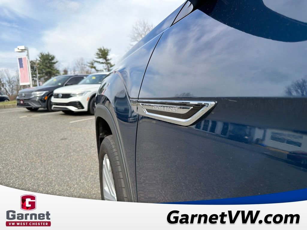 Certified 2023 Volkswagen Atlas Cross Sport SE w/ Panoramic Sunroof Package image 43