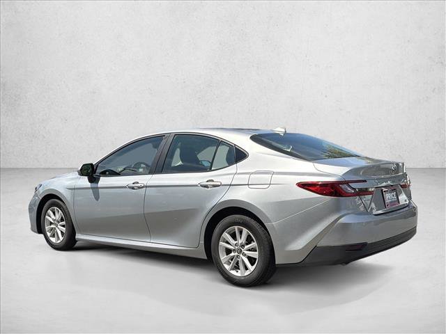 Used 2025 Toyota Camry LE FWD image 7