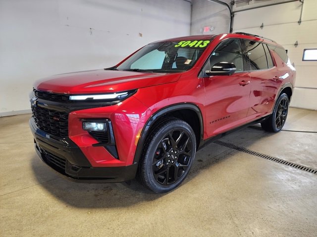 Certified 2025 Chevrolet Traverse RS w/ LPO, Floor Liner Package image 8