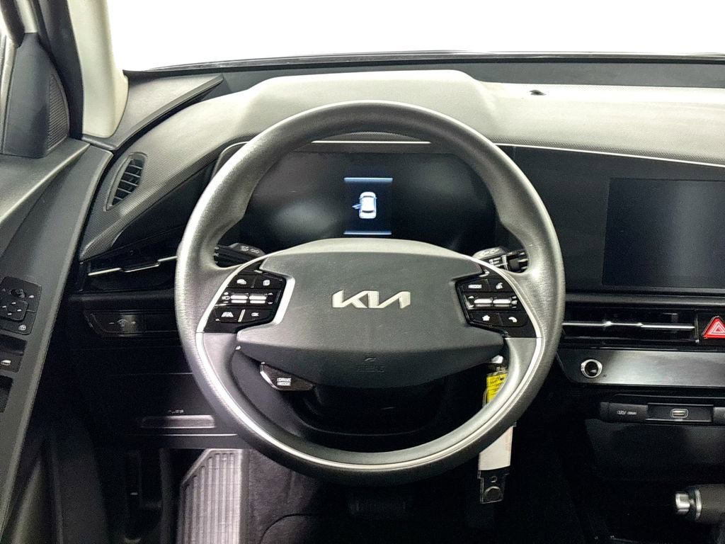 Certified 2023 Kia Niro LX image 14