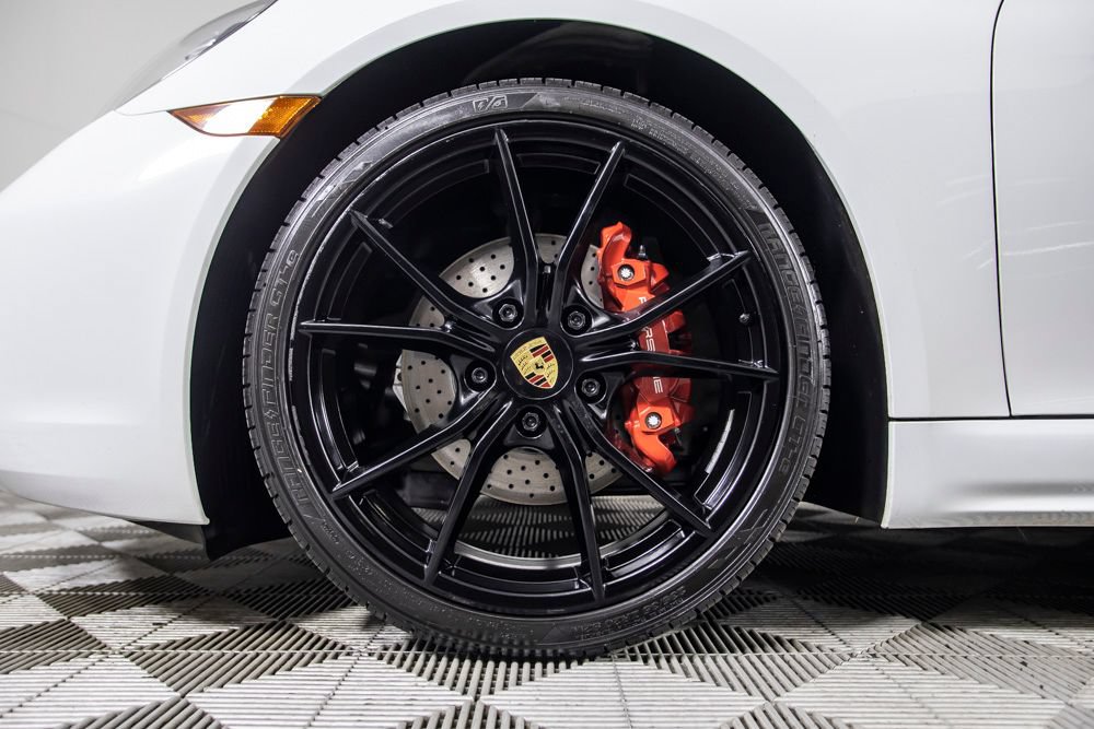 Used 2018 Porsche 718 Cayman S RWD image 34