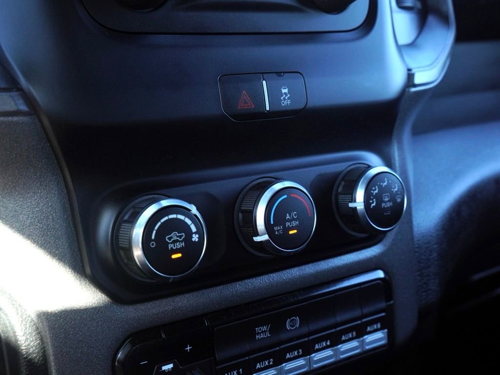 Used 2022 RAM 4500 Tradesman w/ Chrome Appearance Group image 13