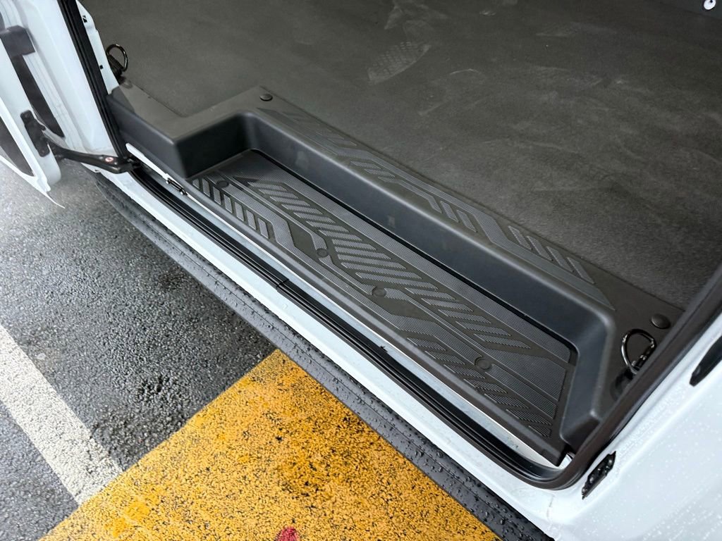 New 2025 Ford Transit 250 148 Medium Roof w/ Load Area Protection Package image 25