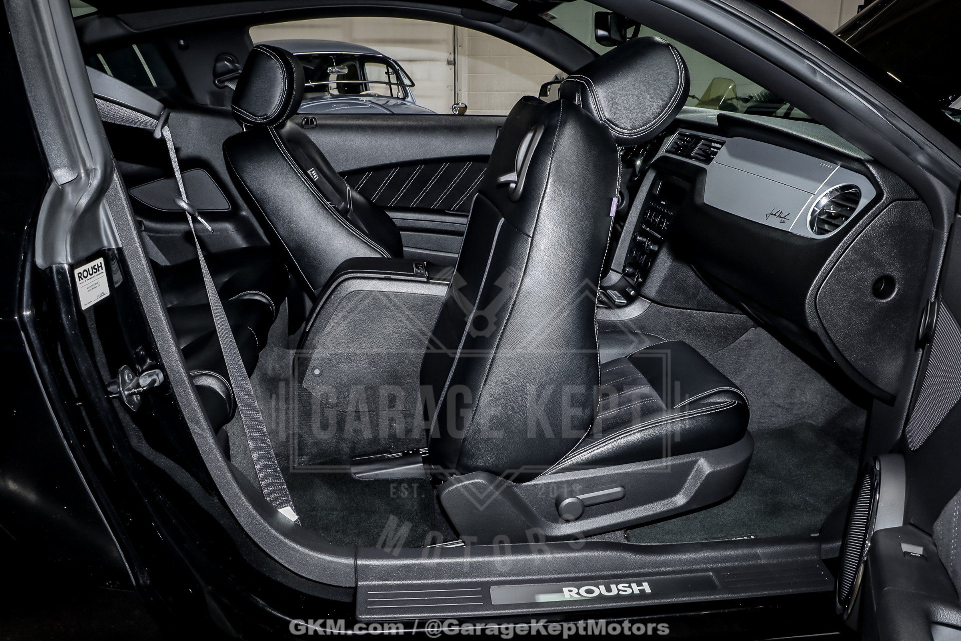 Used 2013 Ford Mustang GT Premium RWD image 84