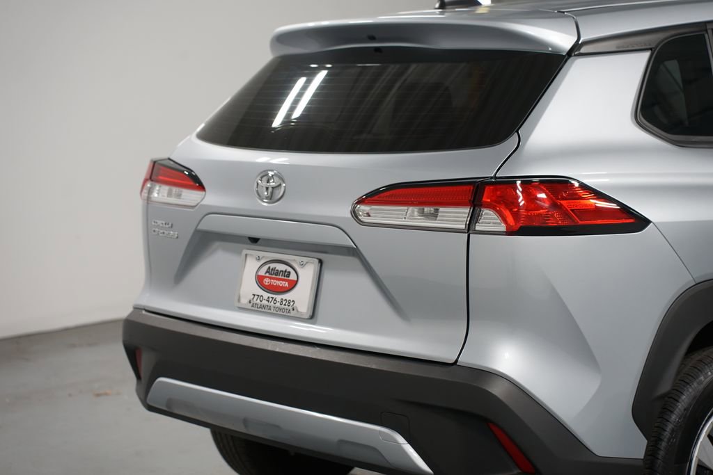 Certified 2024 Toyota Corolla Cross L image 9