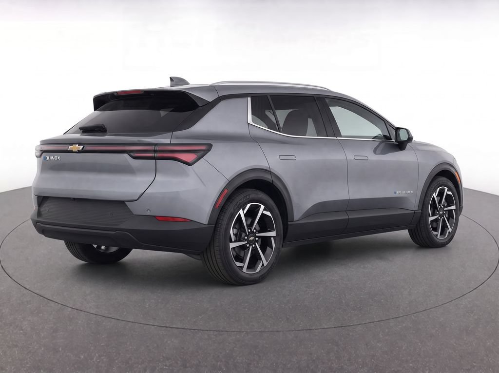 New 2026 Chevrolet Equinox EV LT FWD image 4