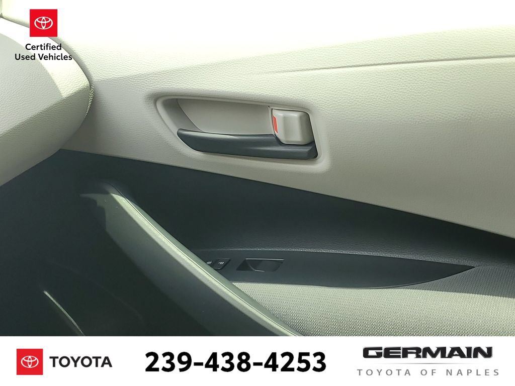 Certified 2022 Toyota Corolla LE FWD image 27